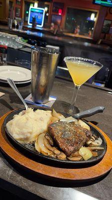 Applebee's Grill + Bar