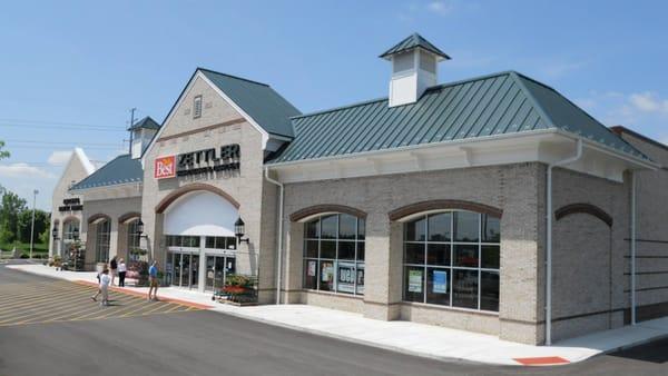 Zettler Hardware & Garden