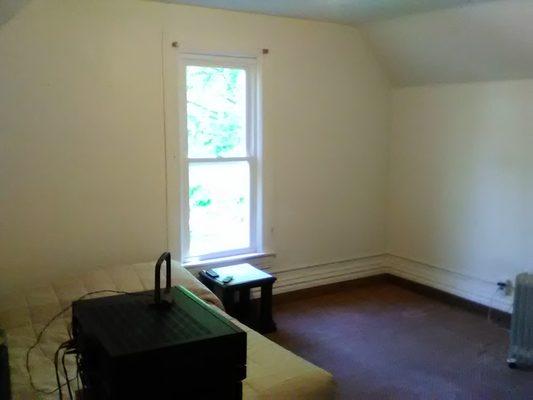 Single queen airbed room which can also be a double queen upon request.