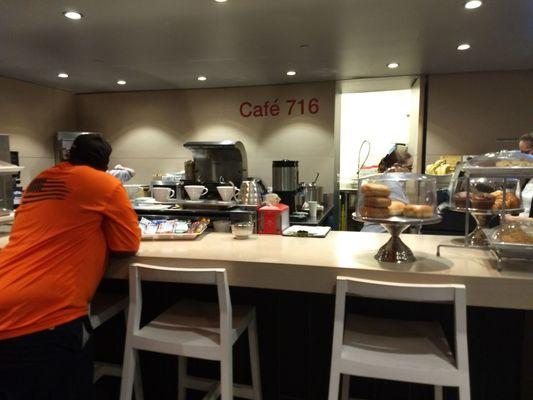 Café 716