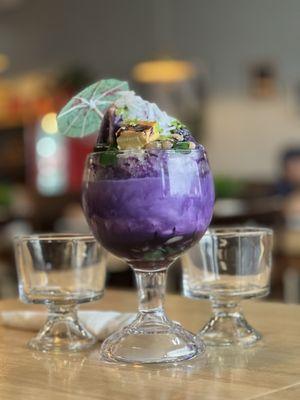 Halo-halo