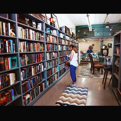 Books 4 Ewe Used & Rare Books