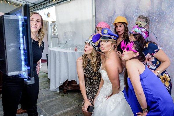 Top Entertainment DJ Service