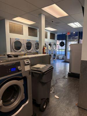 Azul Eco Laundromat