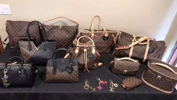 Purse'onal Touch Boutique