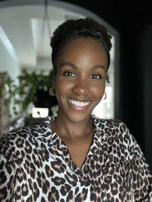 Robbie Raquel Truax, Property Manager