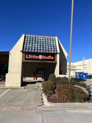Exterior view of restaurant