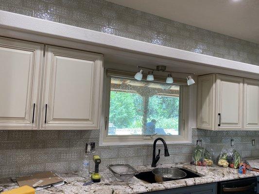 505painting & tile installation