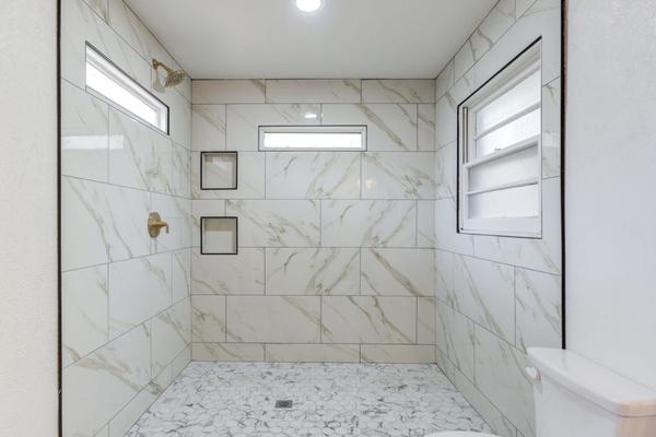 Amazing shower that has been updated.
