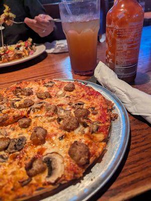 Old Chicago Pizza + Taproom