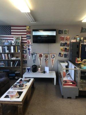 JT’S Sports Cards and Awards