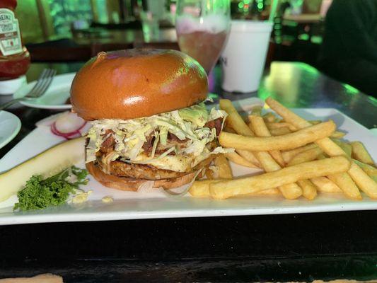 Alex Lounge Bar & Grill