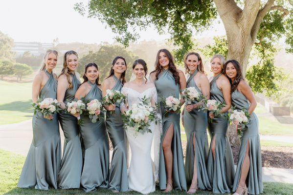 Bridal bouquet and bridesmaids bouquets