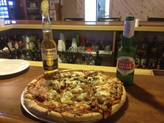 Fresh toppings and browned cheese pizza? Yes please!!!