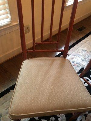 Dining room chairs seats