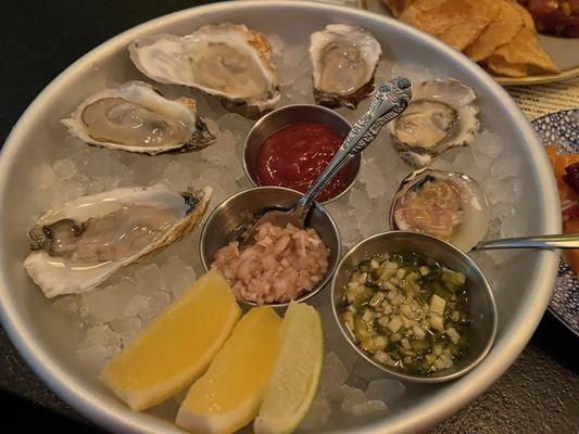 Oysters (1x each)