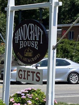 Handcraft House
