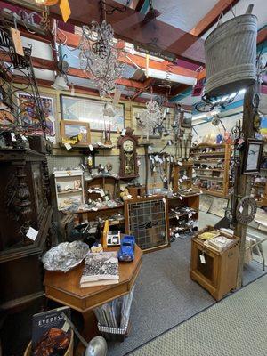 Antique Mall of Mansfield