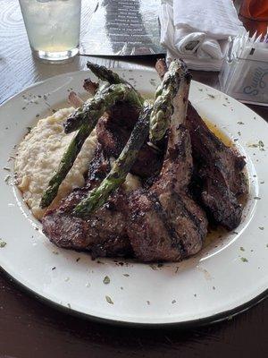 Lamb Chops w/ Garlic Mash and Asparagus!