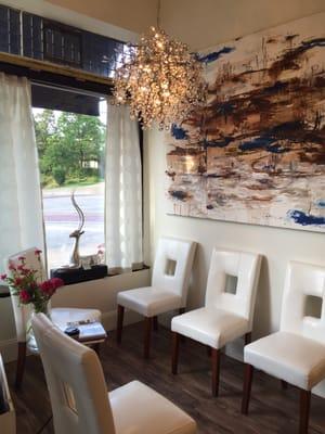 The waiting area, simply gorgeous!