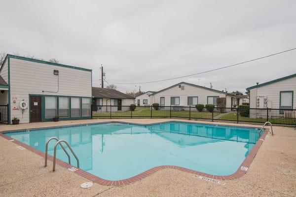 Cottage Creek Apartments