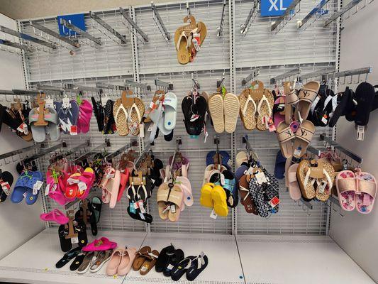 Sandals for men & women 4/16/25