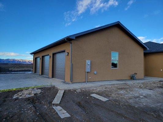 AAA Seamless Gutters