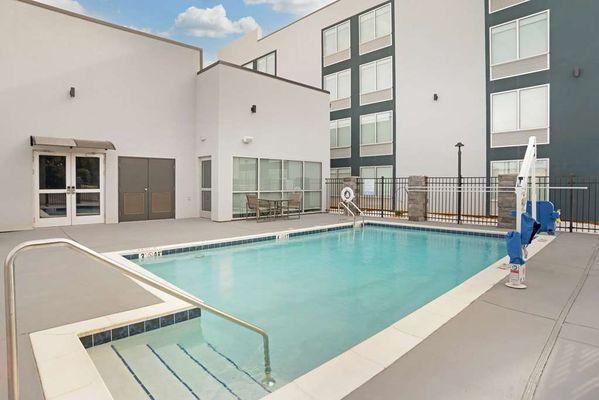 Best Suites of America