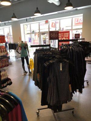 New Balance Factory Store