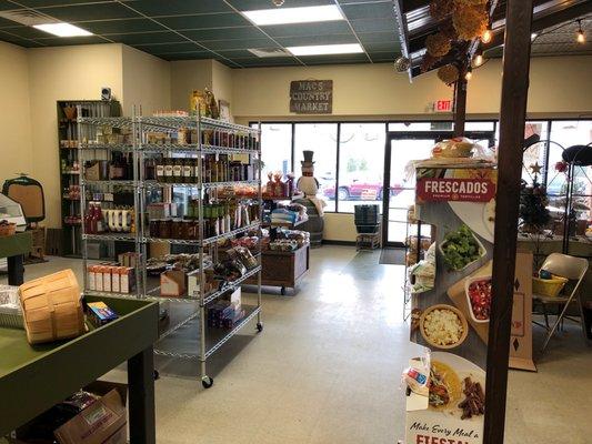 Mac's Country Market