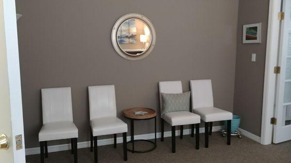 Loren Batsell DOM, LAc, MS Ed, CHt, RYT