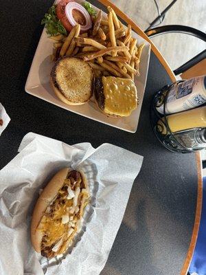 Game on hot dog & cheeseburger