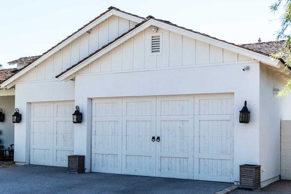 Gold Los Angeles Garage Door Repair