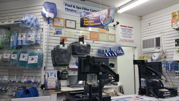 Aquaquality Pools & Spas