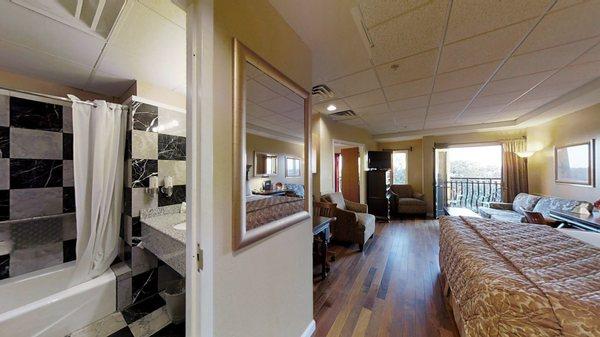 One Bedroom King Suite