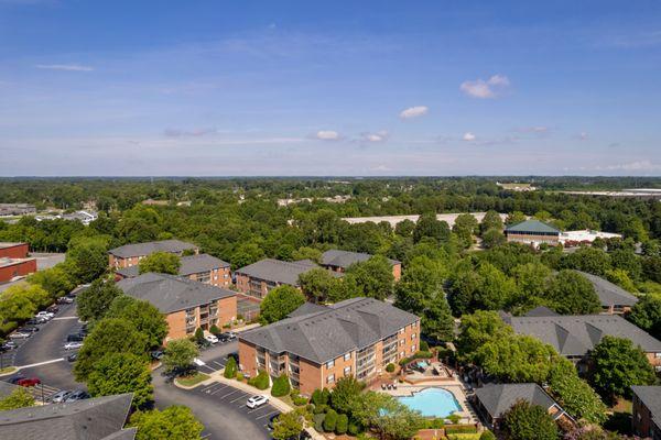 Deep River Pointe Apartments