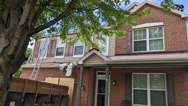 The crew from Great Roofing LLC skillfully replaces the roof on the front section of my house. Their expertise and attention to detail ensur