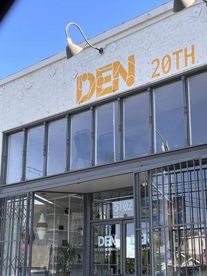 Den