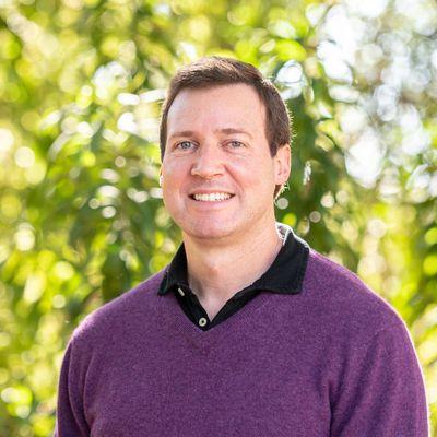 Jonathan Newsum, LMFT