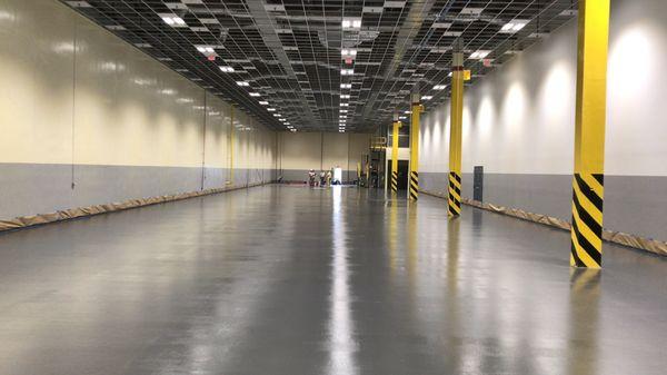 Epoxy floor hecho por nuestro personal