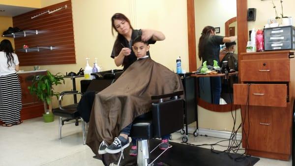 V.c.v Beauty & Barber Shop