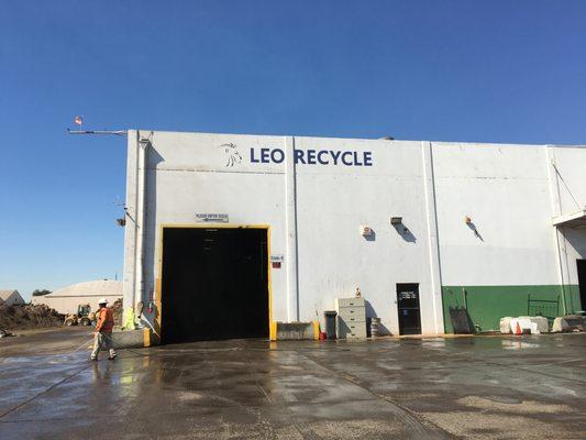 Leo Recycle