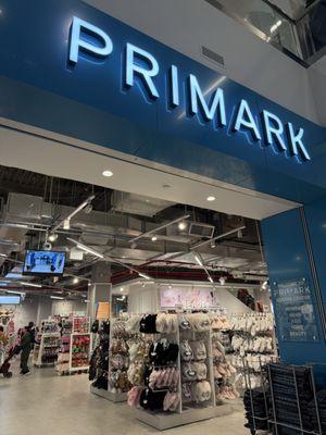 The entrance of Primark to shoes and accessories