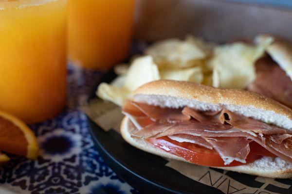 100 Montaditos Coral Way