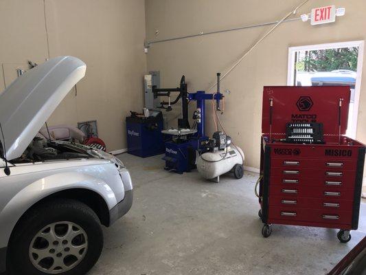 Lakepoint Precision Auto