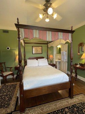 Cedars of Williamsburg Bed & Breakfast