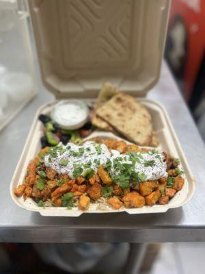 The chicken over rice