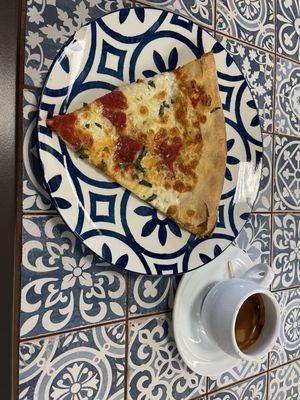 Margherita pizza