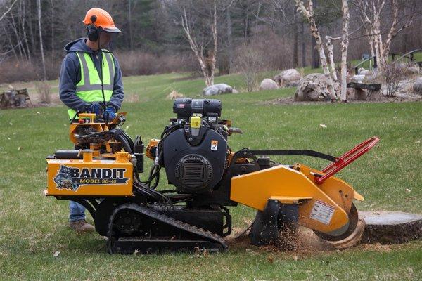 Bandit Industries SG-40 Stump Grinder.