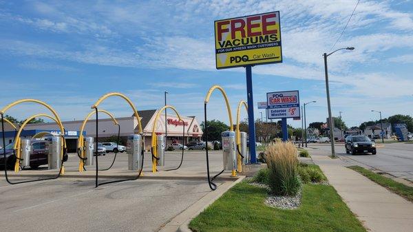 PDQ Car Wash - Manitowoc